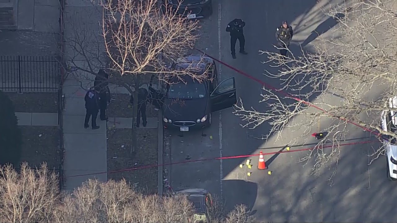 Man shot, killed inside vehicle in South Austin
