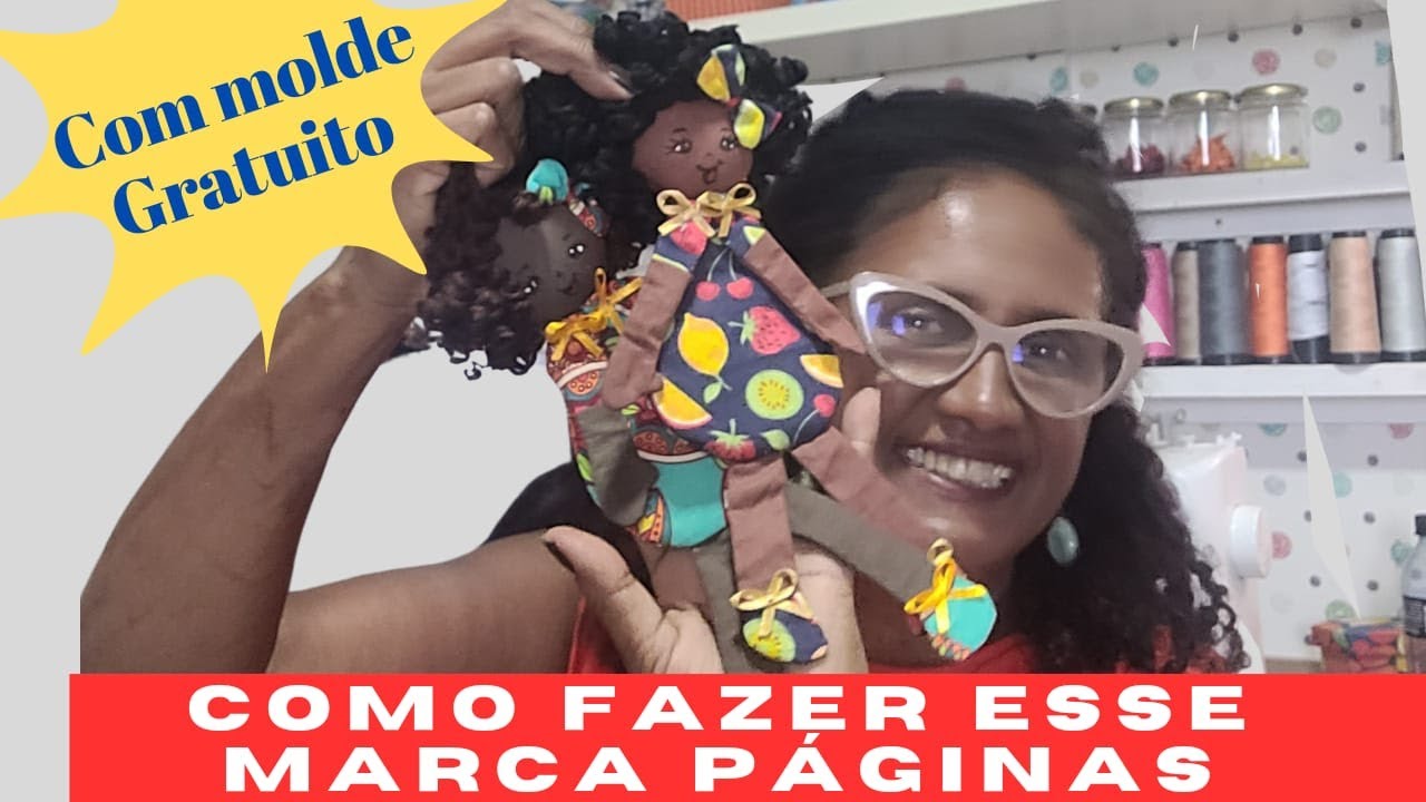 Marcador de Página de Boneca Negra Feitos Com Pequenos Retalhos