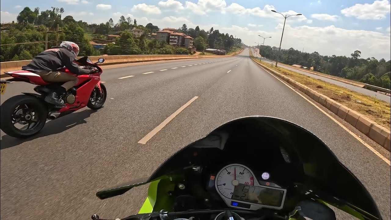 Bmw S1000rr vs  Ducati 1299 -  which is faster?