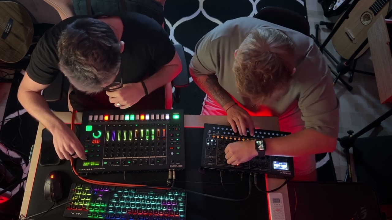 Trying to Figure out HOW Freaking Roland TR-8S & Roland SH-4D Actually work | Anton Choize & SavvaQ