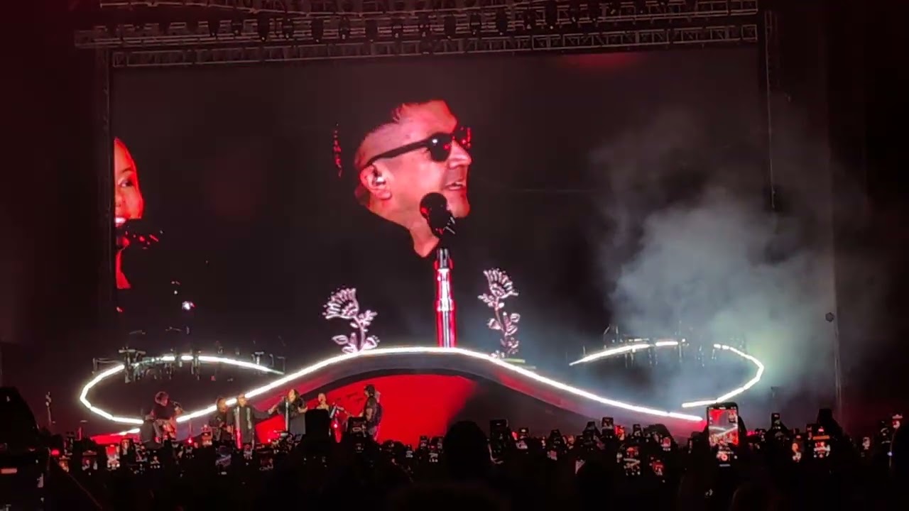 Dua Lipa - Cariñito (con M. Mesones) Lima Peru 25/11/2025
