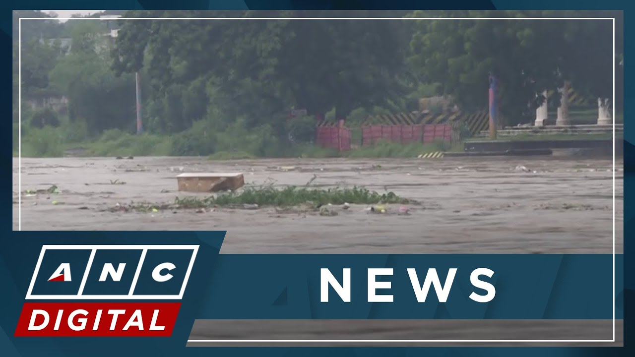 Marikina LGU opens evacuation centers after Marikina river's water level reached second alarm | ANC
