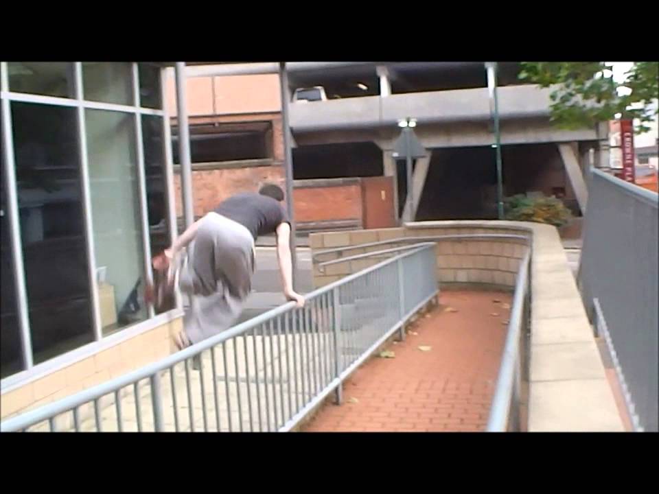 Pete Quinnell Parkour Showreel Autumn 2012 (Perseverance)