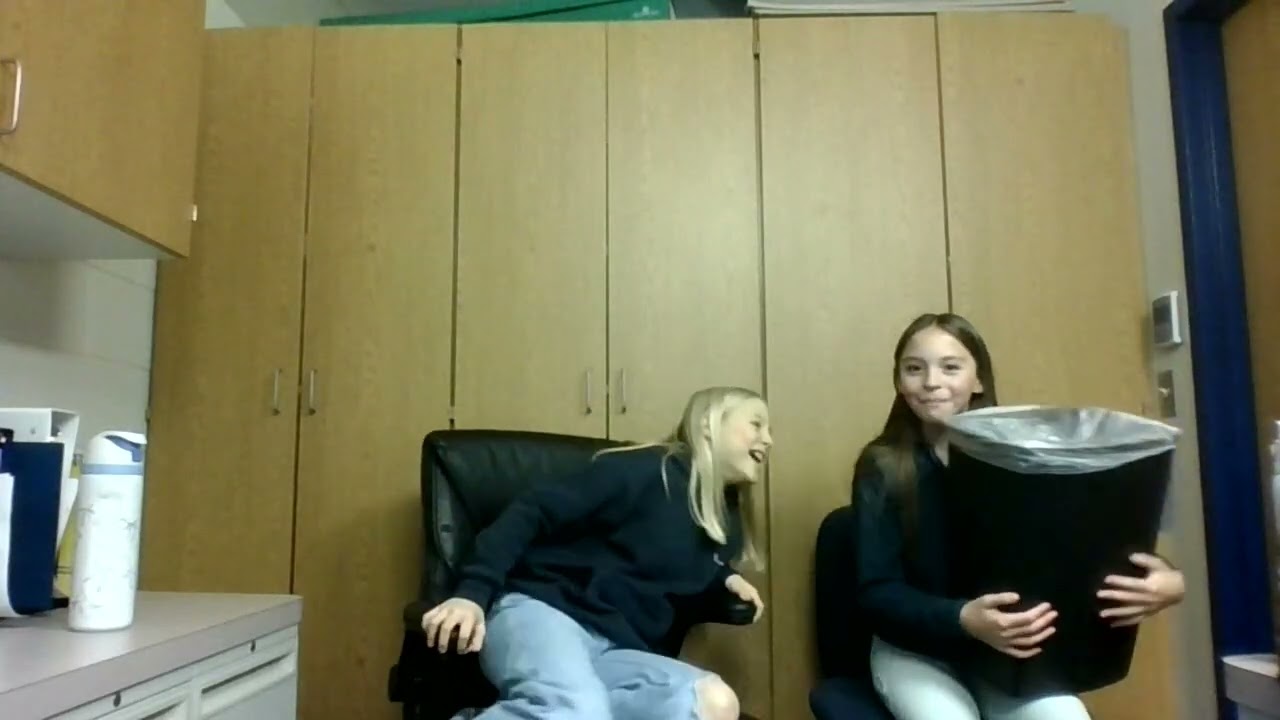 2 girls 2 much drama podcast: Try not to laugh