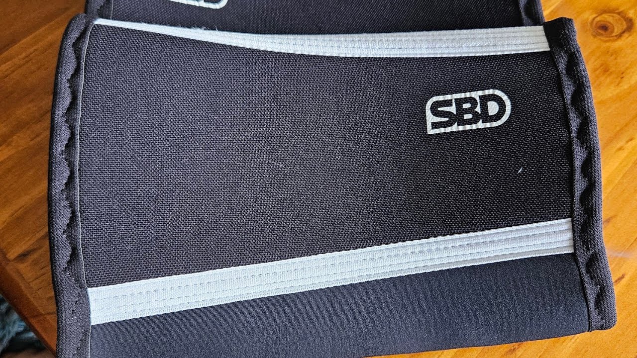 SBD elbow sleeves and Schiek ultimate grip