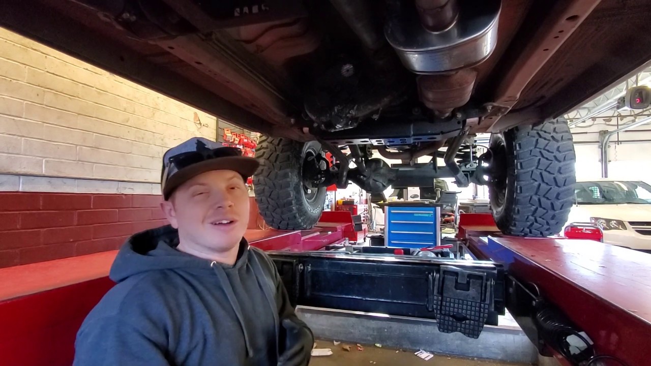 ZJ Jeep Grand Cherokee Iron Rock offroad long arm system on Rubicon Dana 44 axles