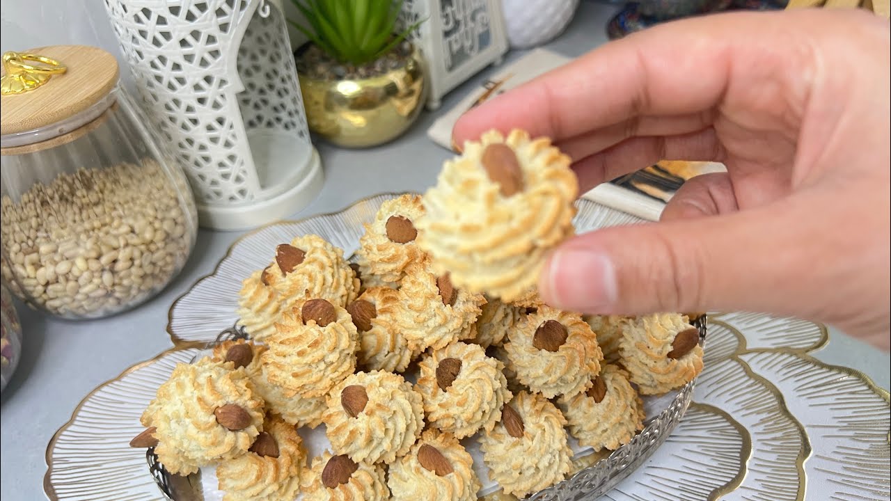 بوتي فور اللوز petit four aux amandes 🇹🇳