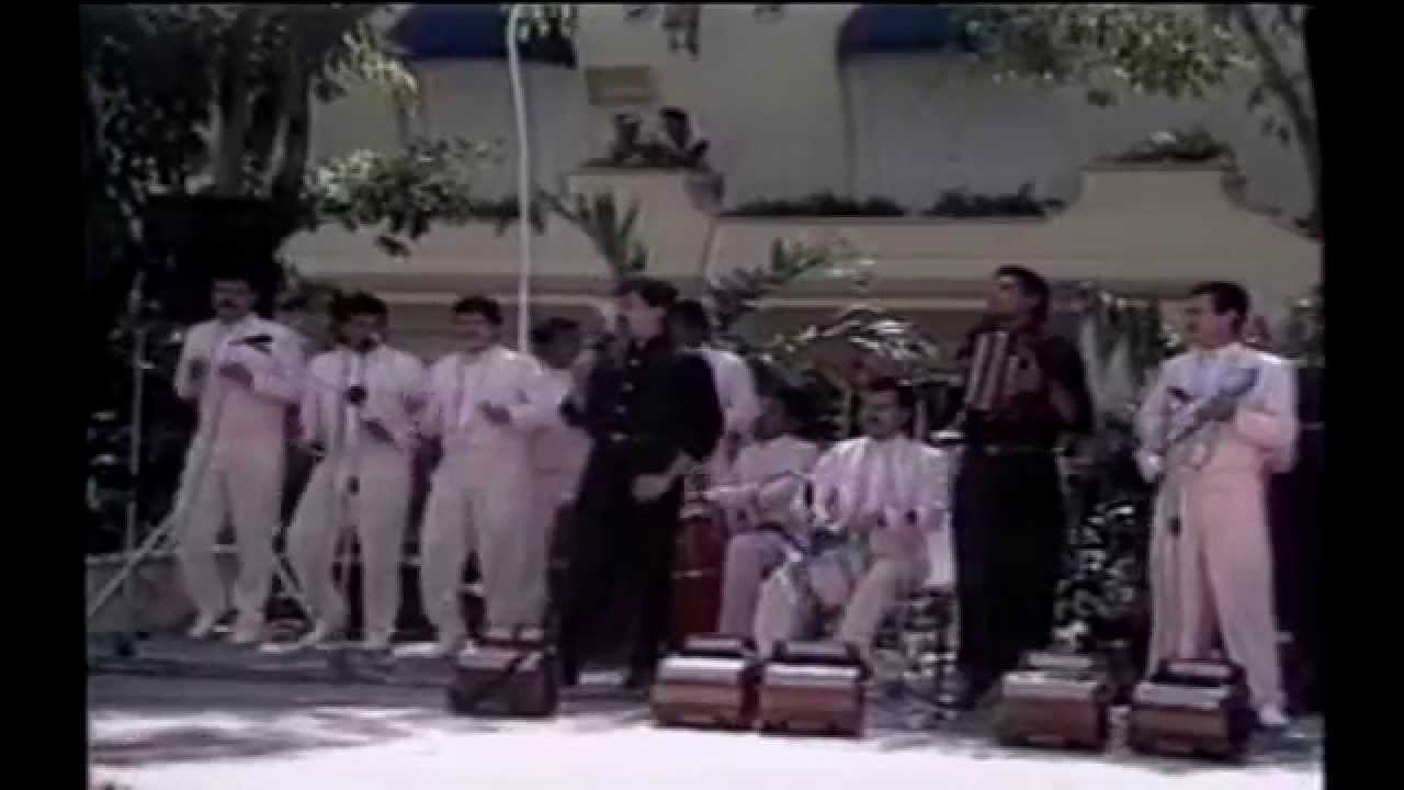 ♫ Momentos de amor(En vivo) ♫ Binomio de Oro ~Rafael Orozco~