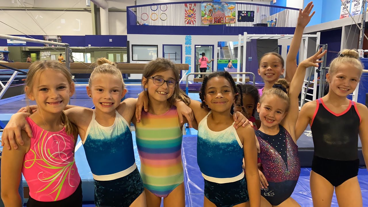 Level 3 Bars Live with Coach Victoria