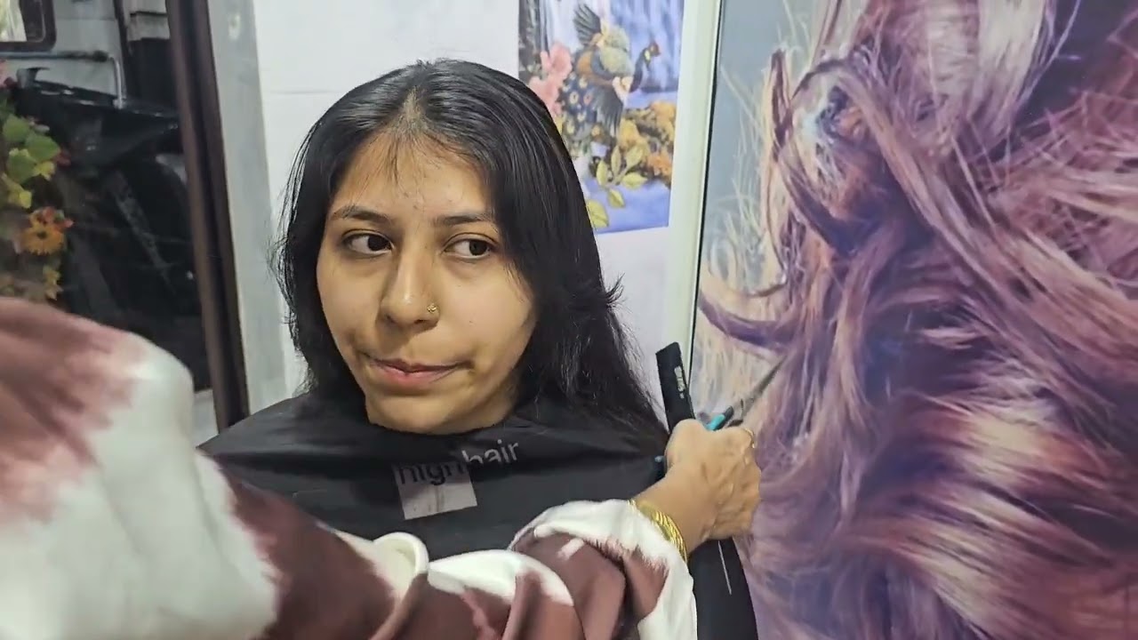 Aaj Humne Kiya Straight Haircut Humare Salon Main