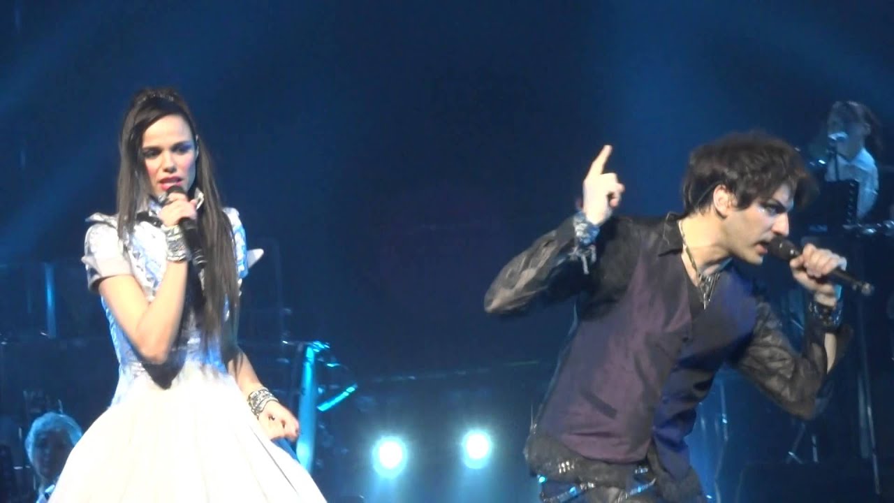 Mozart l'Opera Rock. Le Concert - Je danse avec les dieux (Mikelangelo Loconte, Melissa Mars)