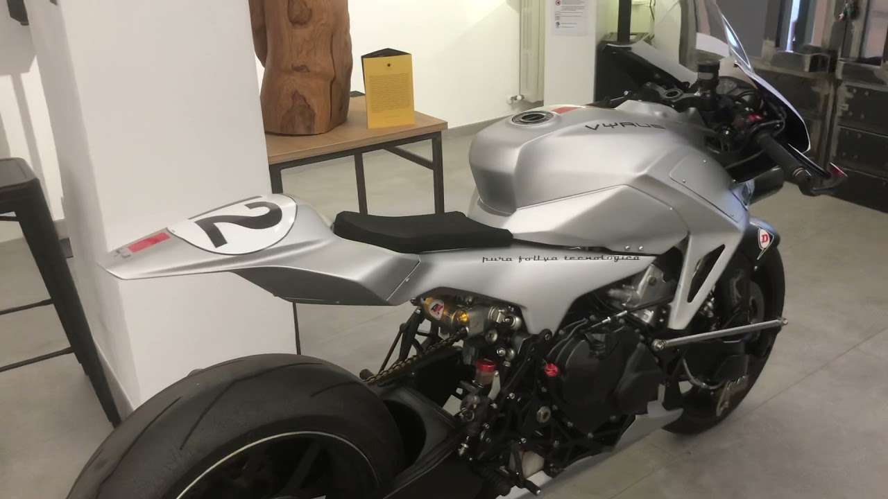 Vyrus 986 m2