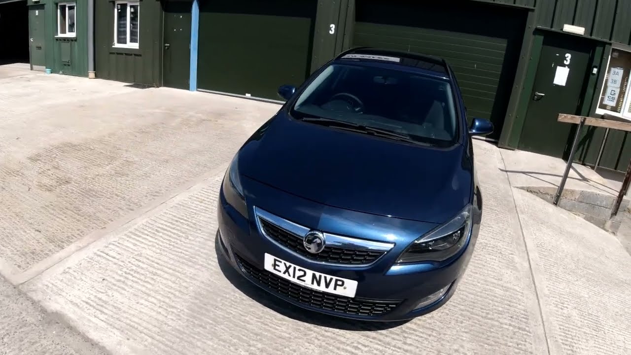 2012 Vauxhall Astra 1.7 CDTI 5dr Estate Manual Walk Around