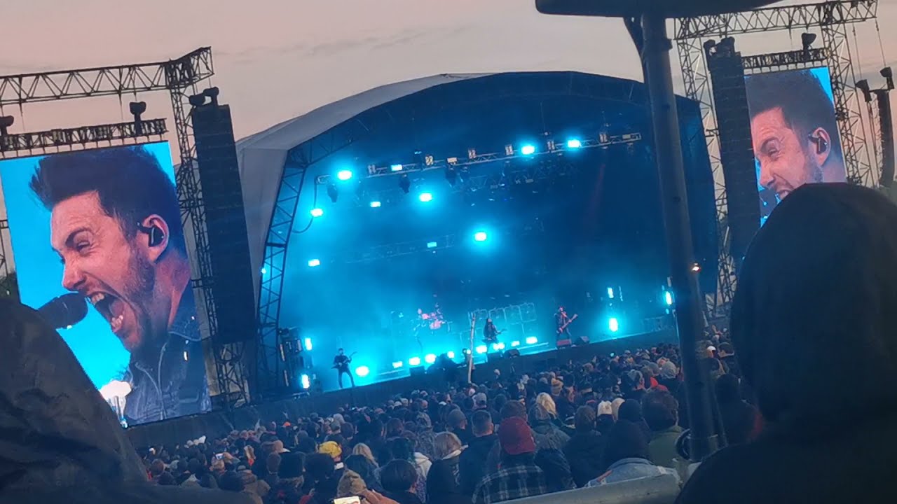 Bullet for my valentine live (knives)