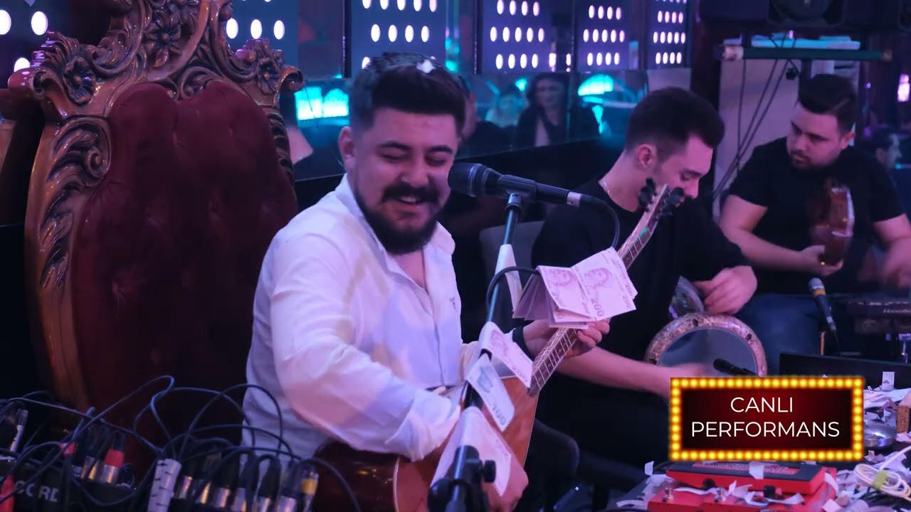 Ali Çini - Kırmızı Motor (Canlı Performans)