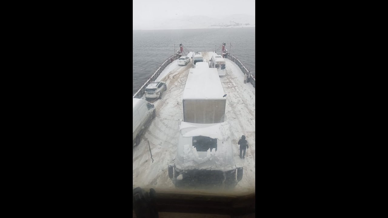 Pertek il&ccedil;esinde feribot seferlerine hava engeli