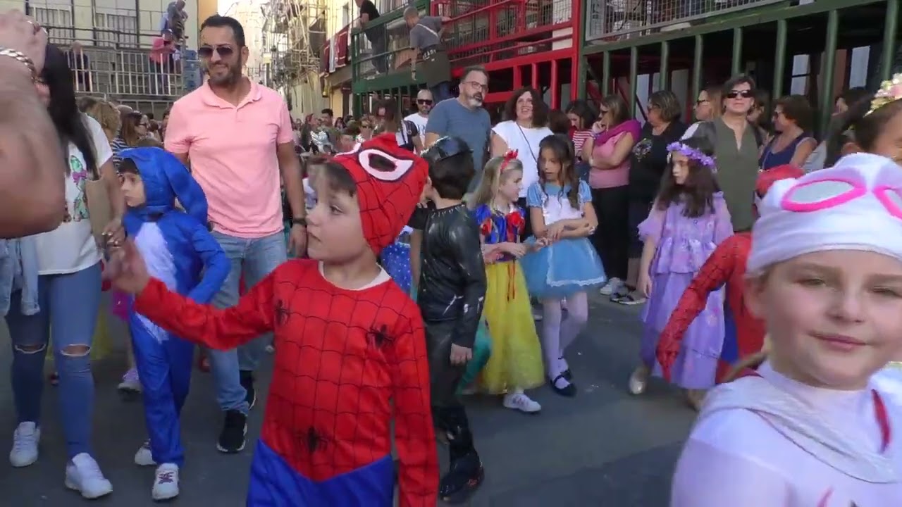 Disfraces Infantiles 2022 y Gisela en concierto