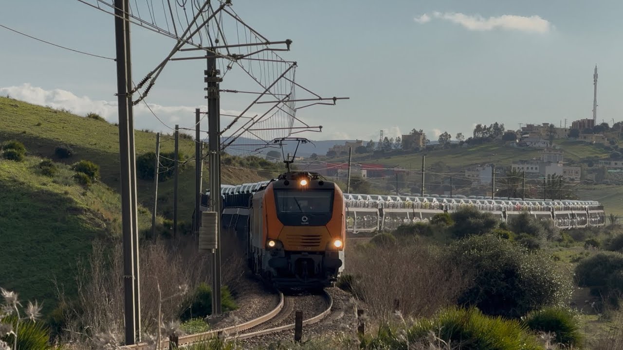 ⁴ᵏSystème de transport des voitures par train au Maroc : logistique et service de près .