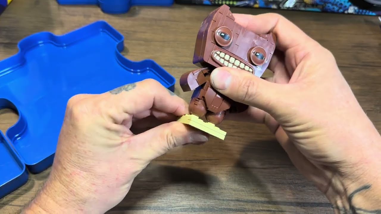 Preston Builds: Zuru Max Fugglers Squidge