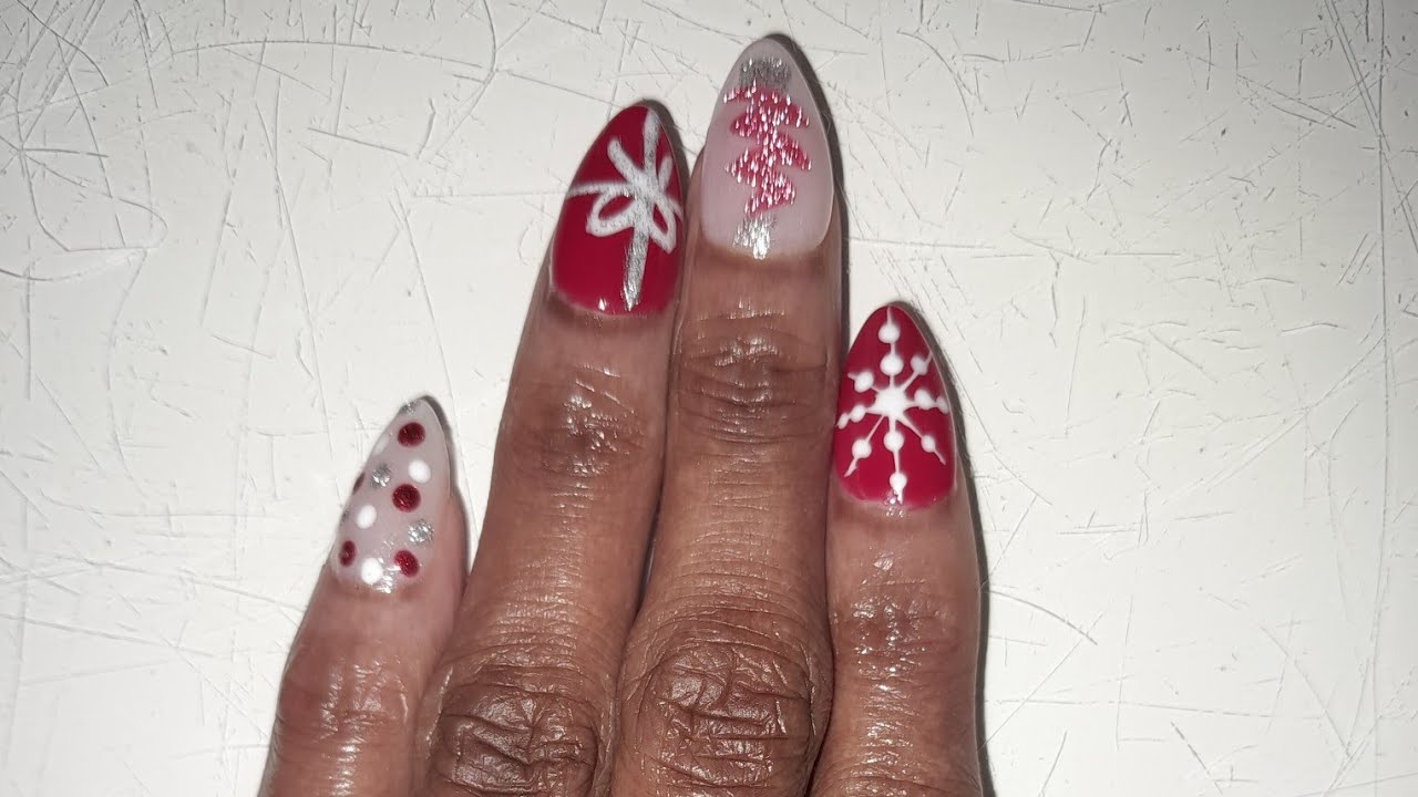 Red #Xmas #gelxnails  ft. #cuccio #mylee #modelones // Beautiful Dreamer 🎄