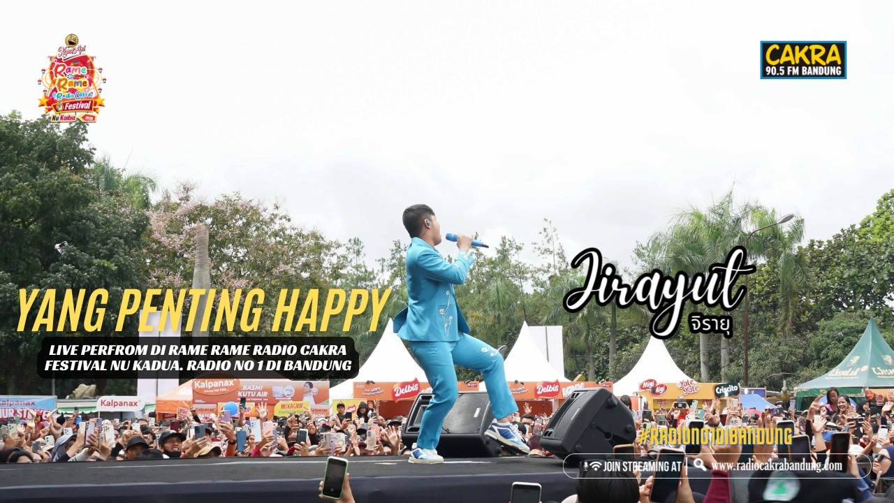 LAUTAN PENONTON MEMBLUDAK! JIRAYUT – YANG PENTING HAPPY LIVE DI RADIO CAKRA BANDUNG