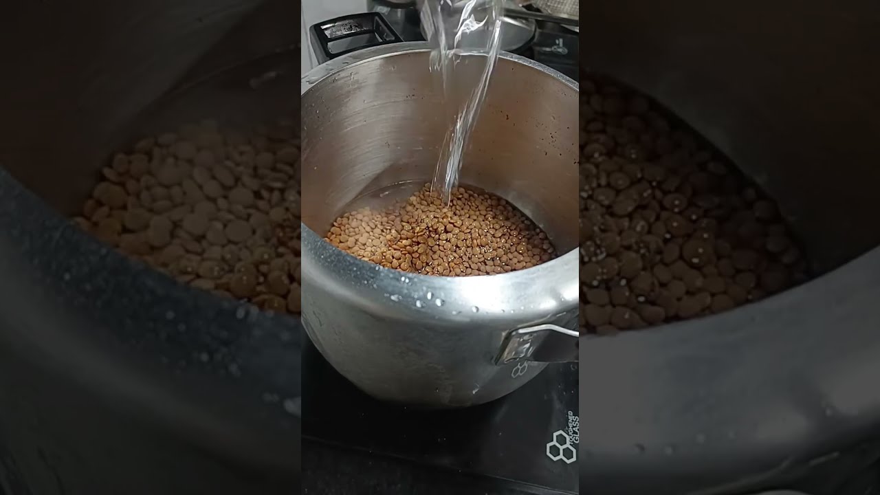 Sabut Masoor ki Daal