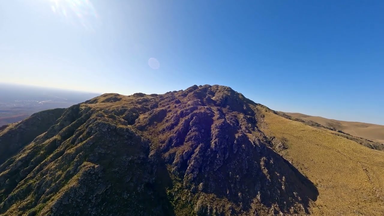 Cerro Uritorco - Cordoba (cinematic fpv)