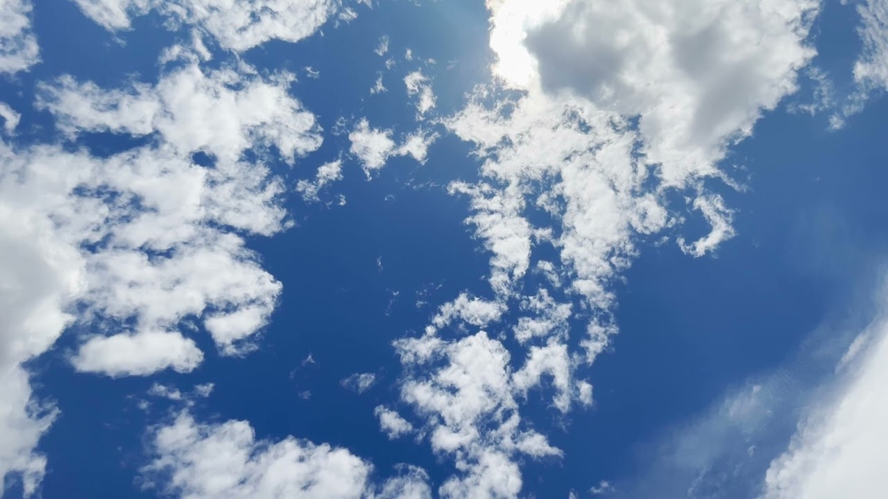 Nubes Tiempo Real 4K HDR