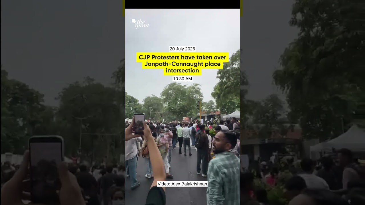 CJP Protesters Swarm Ahead of the March to Parliament | The Quint