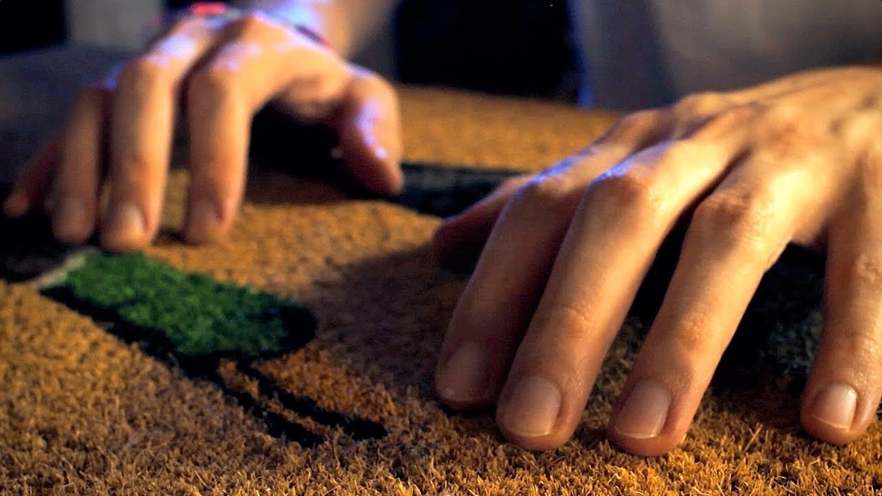 ASMR Super Tingly Scratchy Doormat! [Harsh Sounds!] (Binaural)