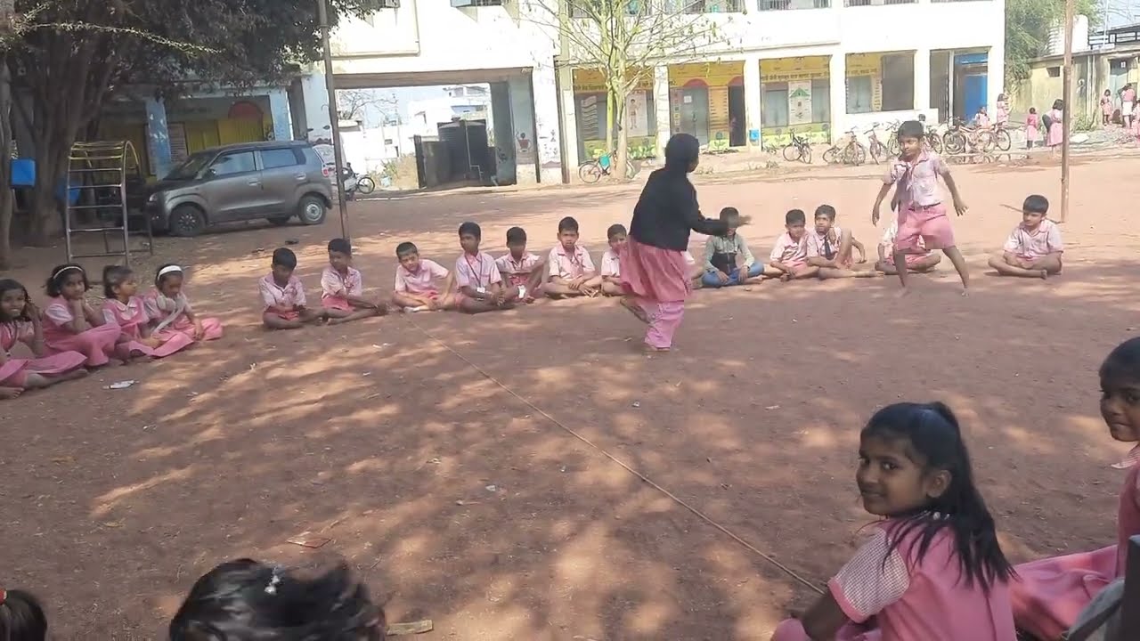 लंगडी खेळात कोण जिंकणार मुले की मुली