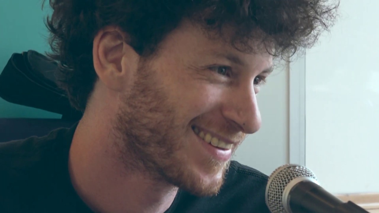 אלישע בנאי | סן דייגו | לייב ברדיו מהות החיים