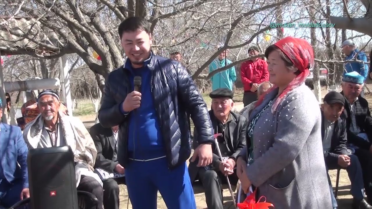 Шардара ауданы Сүткент.  Төлеген Тәжібаев мектебінің 2004 жылғы түлектерінің 20 жылдық той көкпары