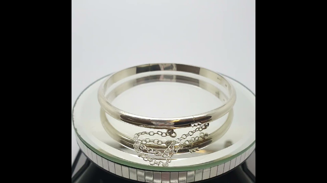 0.5cm Silver Hinged Bangle