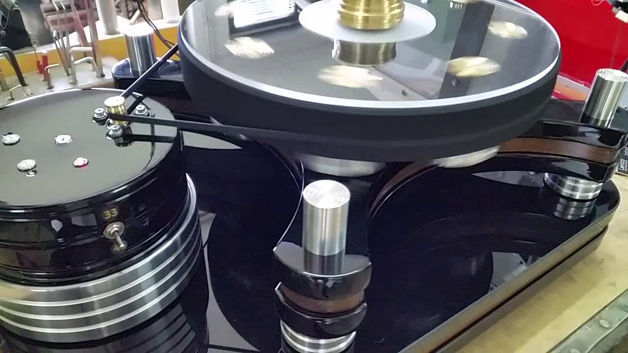 Small Audio Manufacture Renegade Turntable