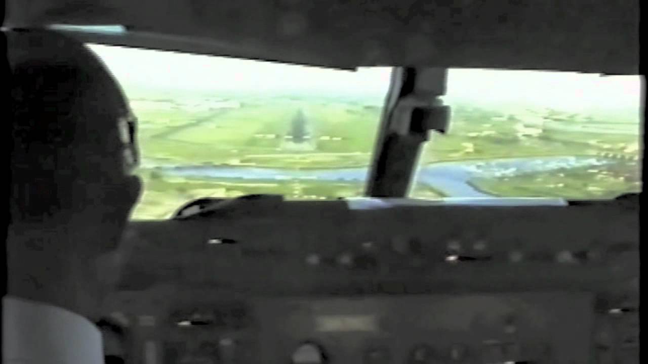 TAA A300-B4 BNE-SYD Part 2