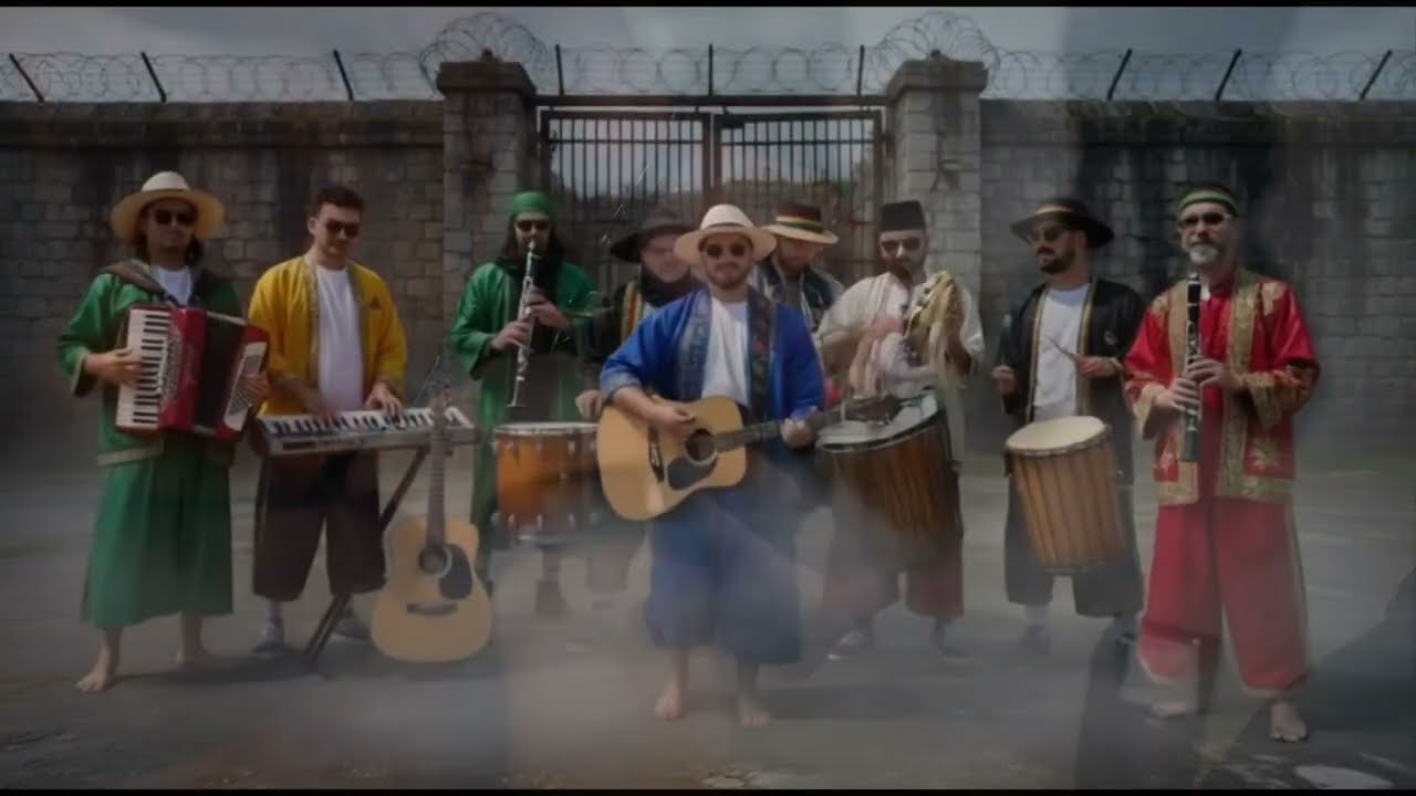   ​A Cold Wind Blows from the Marsh - La Chilia in Port Remix 2026