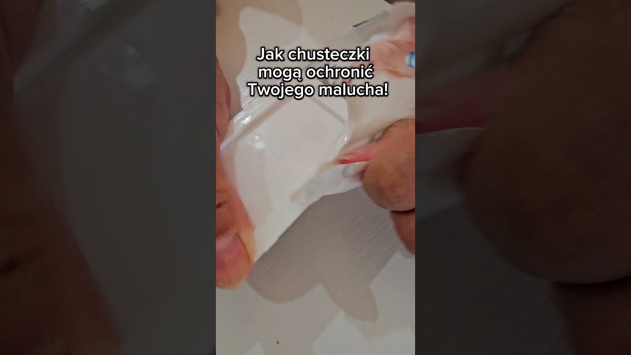 &bdquo;Nie wyrzucaj opakowania po chusteczkach &ndash; sprawdź ten trik na zabezpieczenie gniazdek!&rdquo; #livehacks