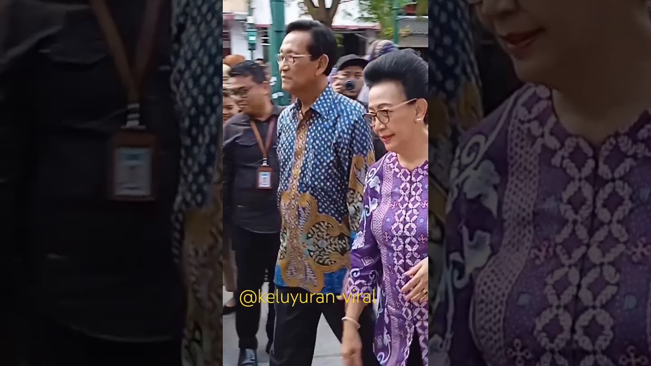 Sri Sultan HB X & GKR Hemas#rajakratonyogyakarta#permaisuri#malioboro#sumbufilosofi#short#