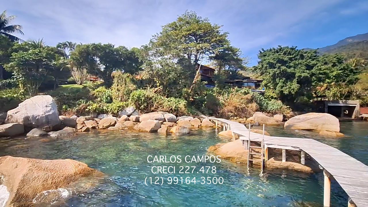 Casa em Costeira em Ilhabela-SP. Venda.Com Píer. R$ 8.200.000,00 #ilhabela #imobiliariailhabela