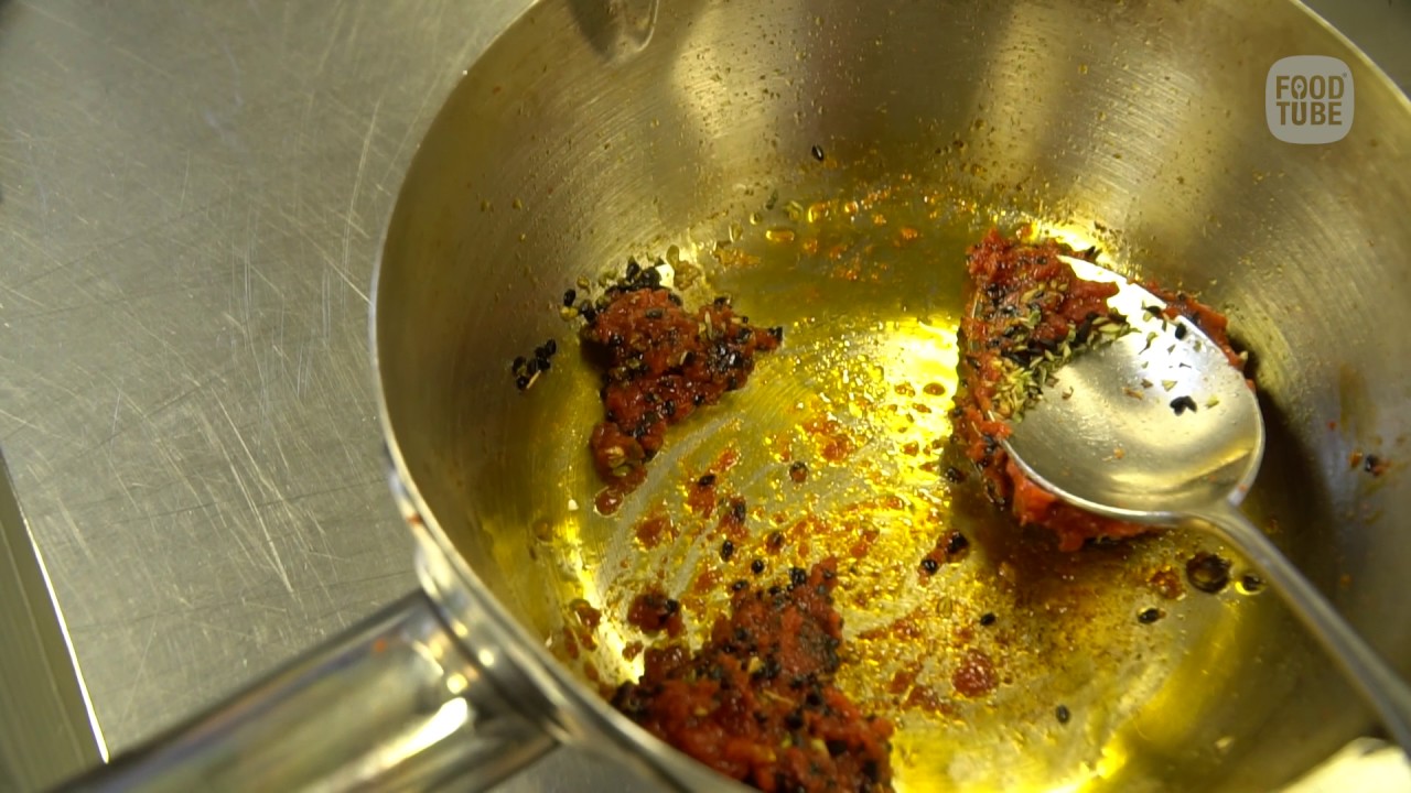 Bart van Berkel maakt Mediterrane vinaigrette