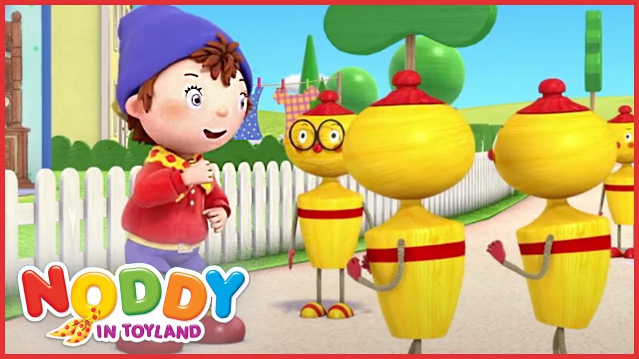 The bowling competition! | Noddy In Toyland