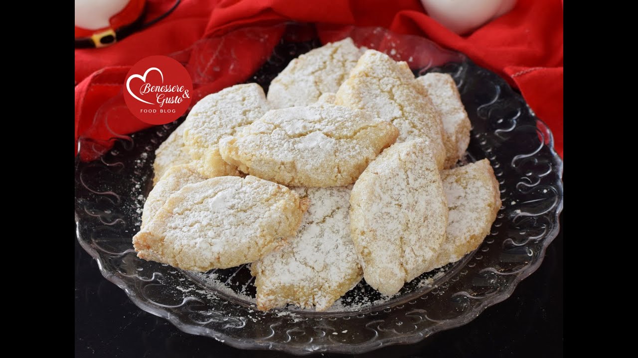 Ricciarelli di Siena ricetta facile dolcetti morbidi di NATALE
