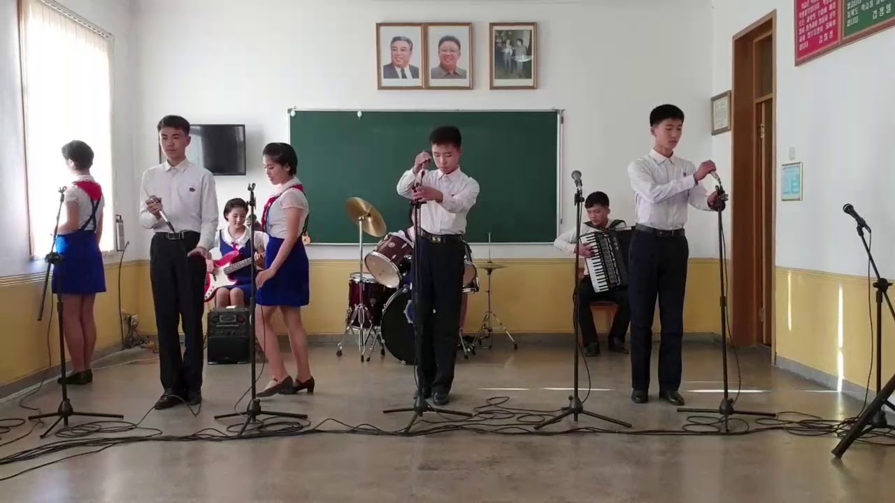 Amazing North Korea: 