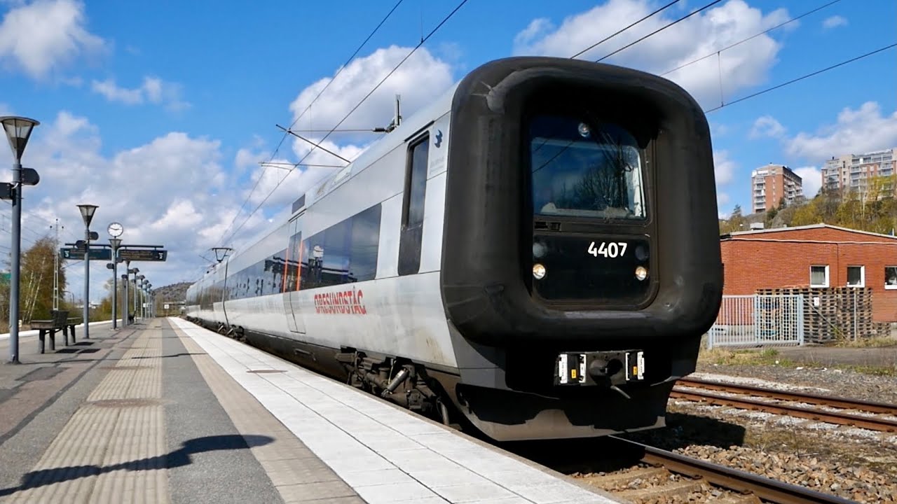 Öresundståg och Västtåg i Mölndal