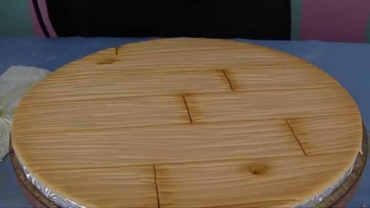 Andrea's Sweet Tips #5  Hardwood floor: Cake board treatment....using an airbrush!