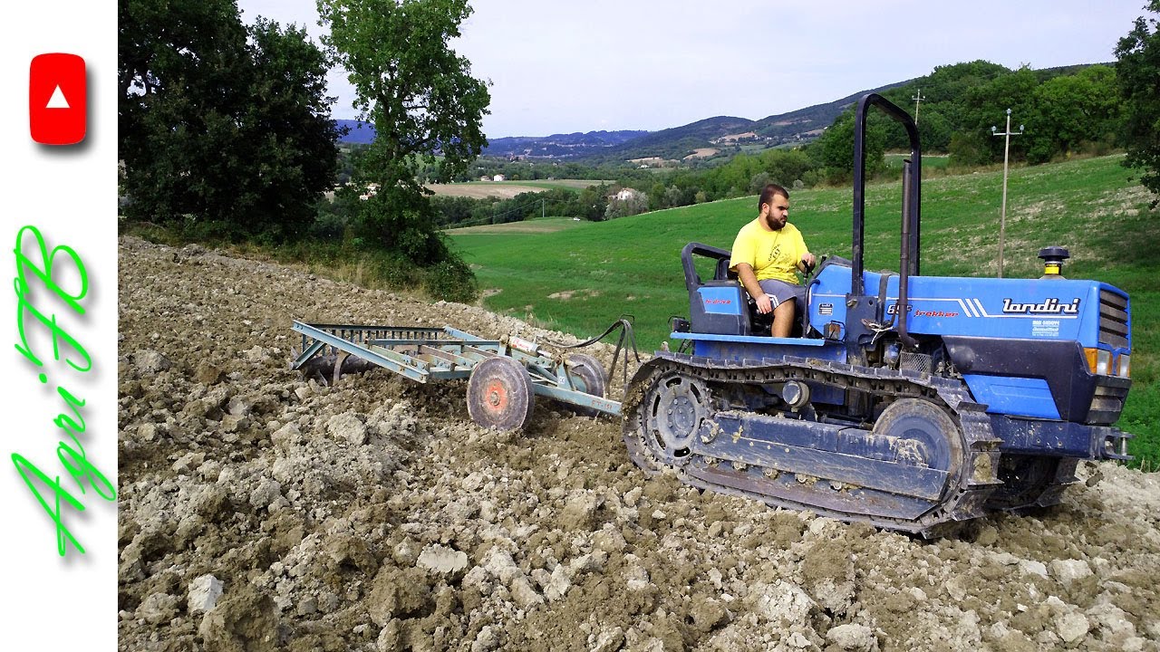 Landini Trekker 65F + estirpatore Angeloni ET-18 - Azienda Agricola Solfanelli Luigi (Fabriano,AN)