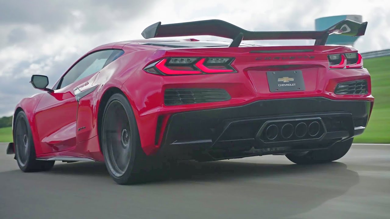 2023 Chevrolet Corvette Z06 | Track Driving & EXHAUST Sound