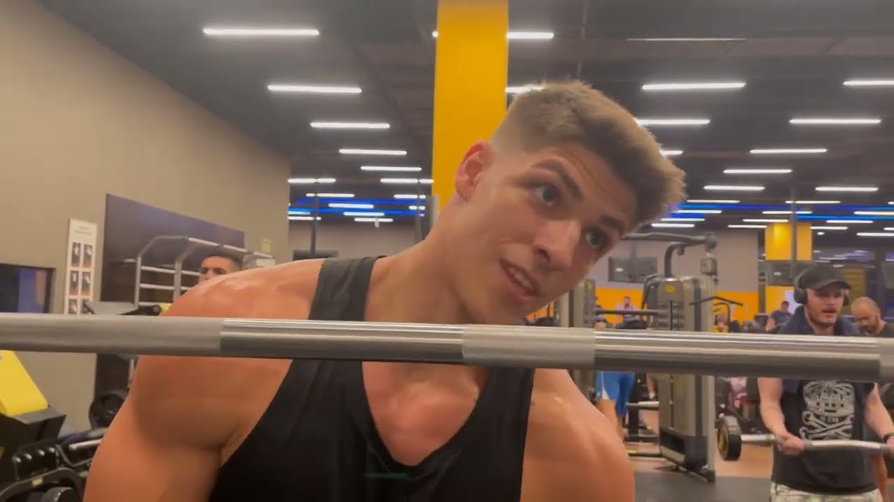 LEG DAY BÁSICO - PREPARAÇÃO DE UM ATLETA NATURAL