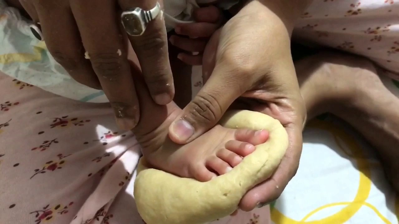 How to make baby’s feet casting at home- DIY life casting